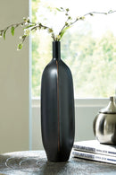 Rhaveney - Vase - Large by Unique Piece Furniture