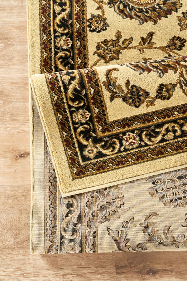 Classic GC_VIN5011 Cream Area Rug, photo 2 of 4