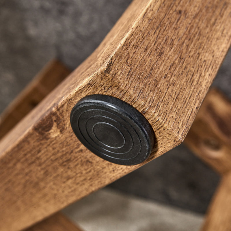 A modern retro circular coffee table with a diameter of 31.4 inches, made of MDF material, suitable for living rooms