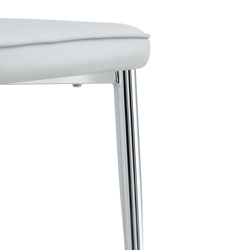 6 light gray dining chairs. Modern chairs from the Middle Ages. Made of PU material cushion and silver metal legs. Suitable for restaurants and living rooms