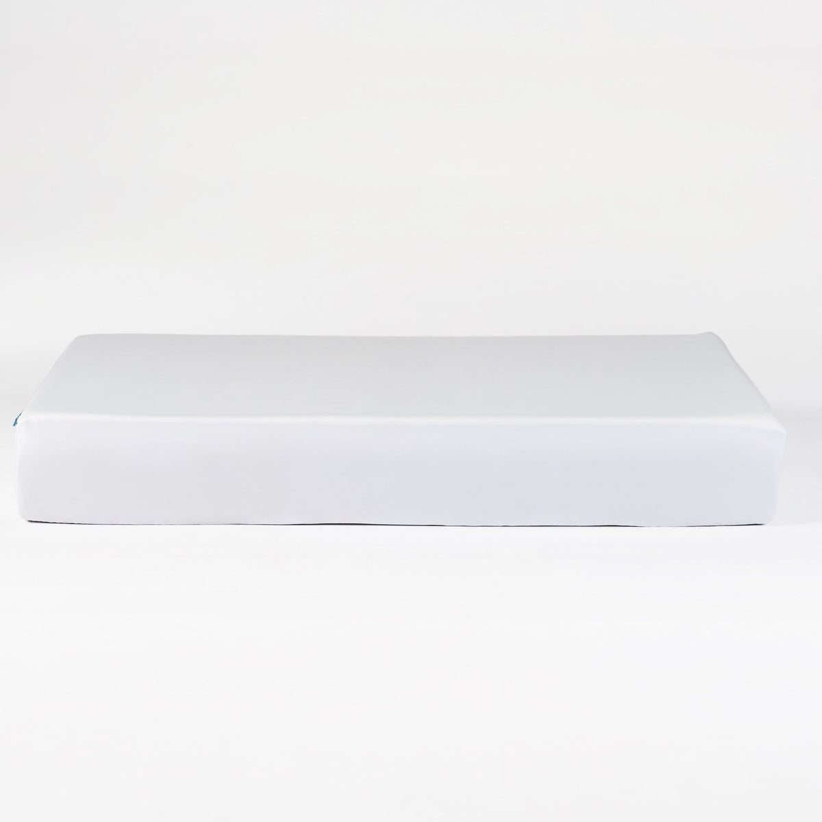OkiOki Mattress Protector Queen, photo 7 of 10