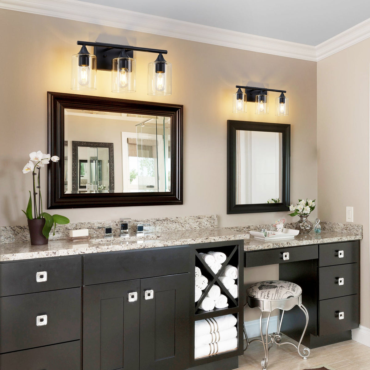 3-Light Matte Bathroom Vanity Wall Light, photo 5 of 10