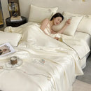 GobekUsa Bear Floral Embroidery Summer Blanket Set with Cooling Feel