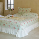 GobekUsa Cotton Floral Ruffles Quilted Bedspread Set with Pillowcases