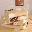 GobekUsa Coral Fleece Flannel Flower Printed Blanket for Single/Queen/King Beds