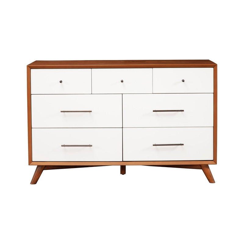 Flynn Dresser, Acorn/White