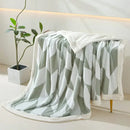 GobekUsa Geometric Lamb Wool Blanket: Soft Multi-Purpose Sofa Cover for Autumn Winter