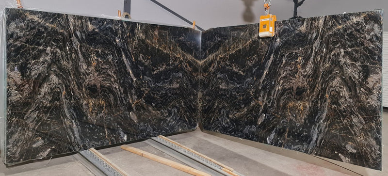 Golden Black Bookmatching Polished Marble Slab