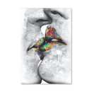 Graffiti Kiss Canvas