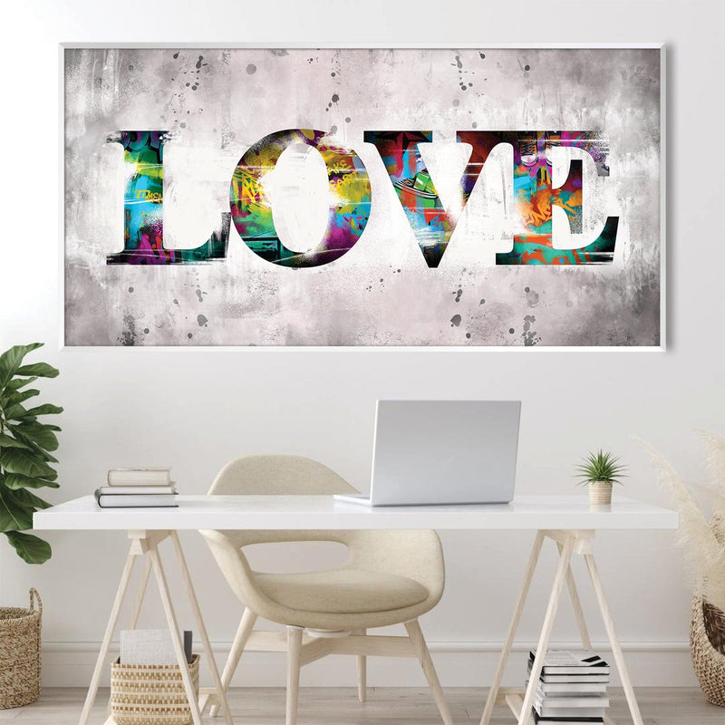 Graffiti Love Canvas