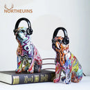 GobekUsa Bulldog Headphone Figurines: Resin Graffiti Art Dog Statue Desktop Decor