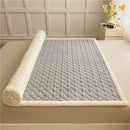GobekUsa Antibacterial Milk Velvet Mattress, Thick & Warm with Anti-Slip Straps