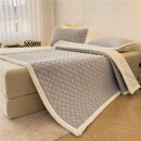 GobekUsa Antibacterial Milk Velvet Mattress, Thick & Warm with Anti-Slip Straps