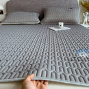 GobekUsa Cooling Latex Bed Mat Set - Thick Summer Quilted Matress Pad & Pillowcases