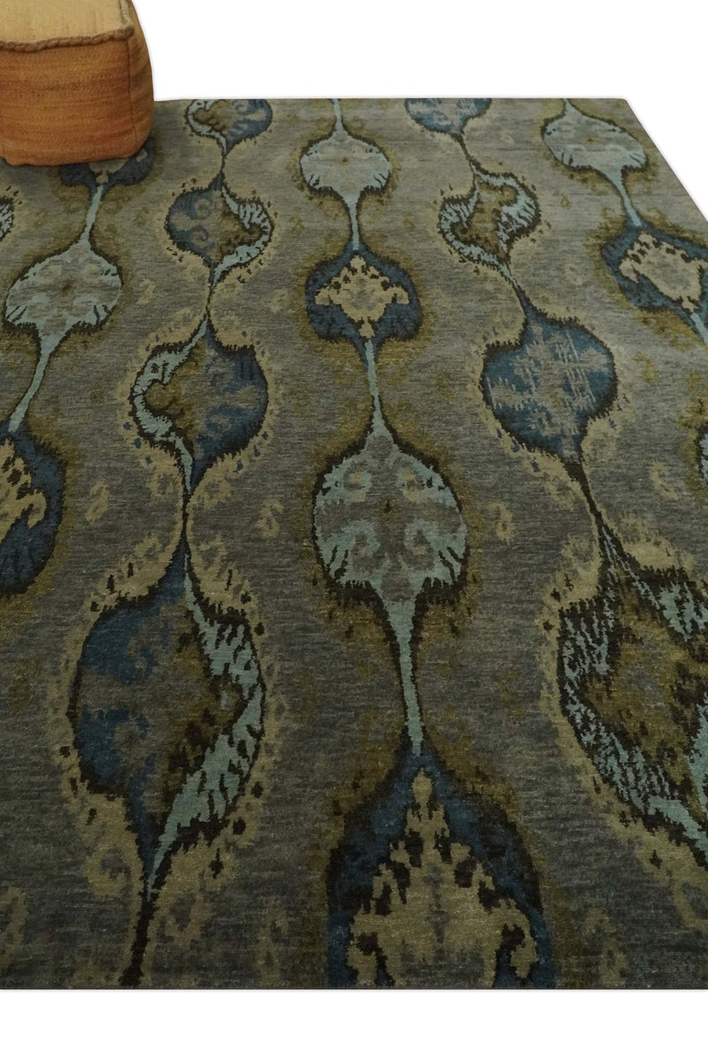 Gray, Teal, Beige and Silver Antique Ikat Design 8x10 wool Area Rug