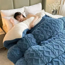 GobekUsa Cozy Winter Bed Blanket: Luxe Lamb Cashmere Warmth Quilt for Comfort