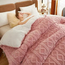 GobekUsa Cozy Winter Bed Blanket: Luxe Lamb Cashmere Warmth Quilt for Comfort