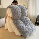 GobekUsa Cozy Winter Bed Blanket: Luxe Lamb Cashmere Warmth Quilt for Comfort