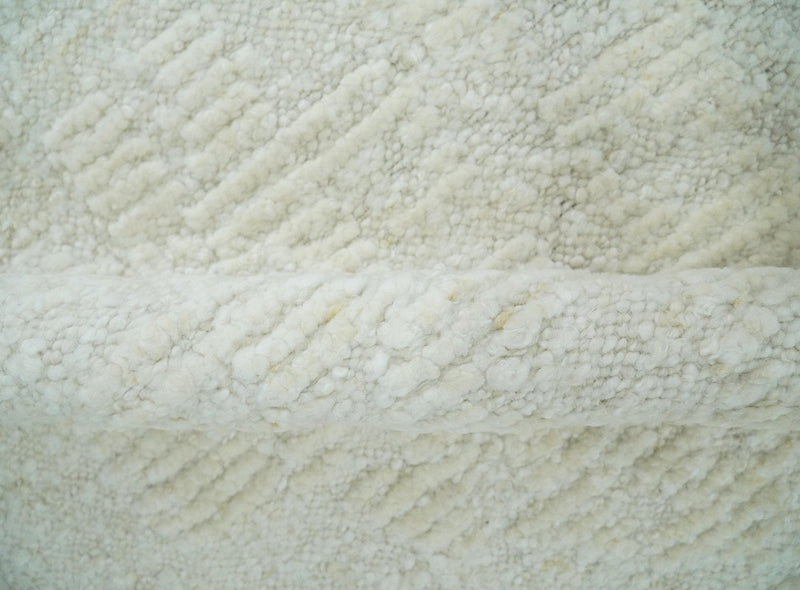 Hand carved Ivory Traditional Hand Knotted 8x10 high low Wool Area Rug