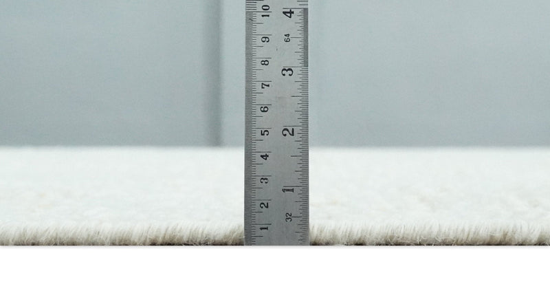 Hand carved Ivory Traditional Hand Knotted 8x10 high low Wool Area Rug