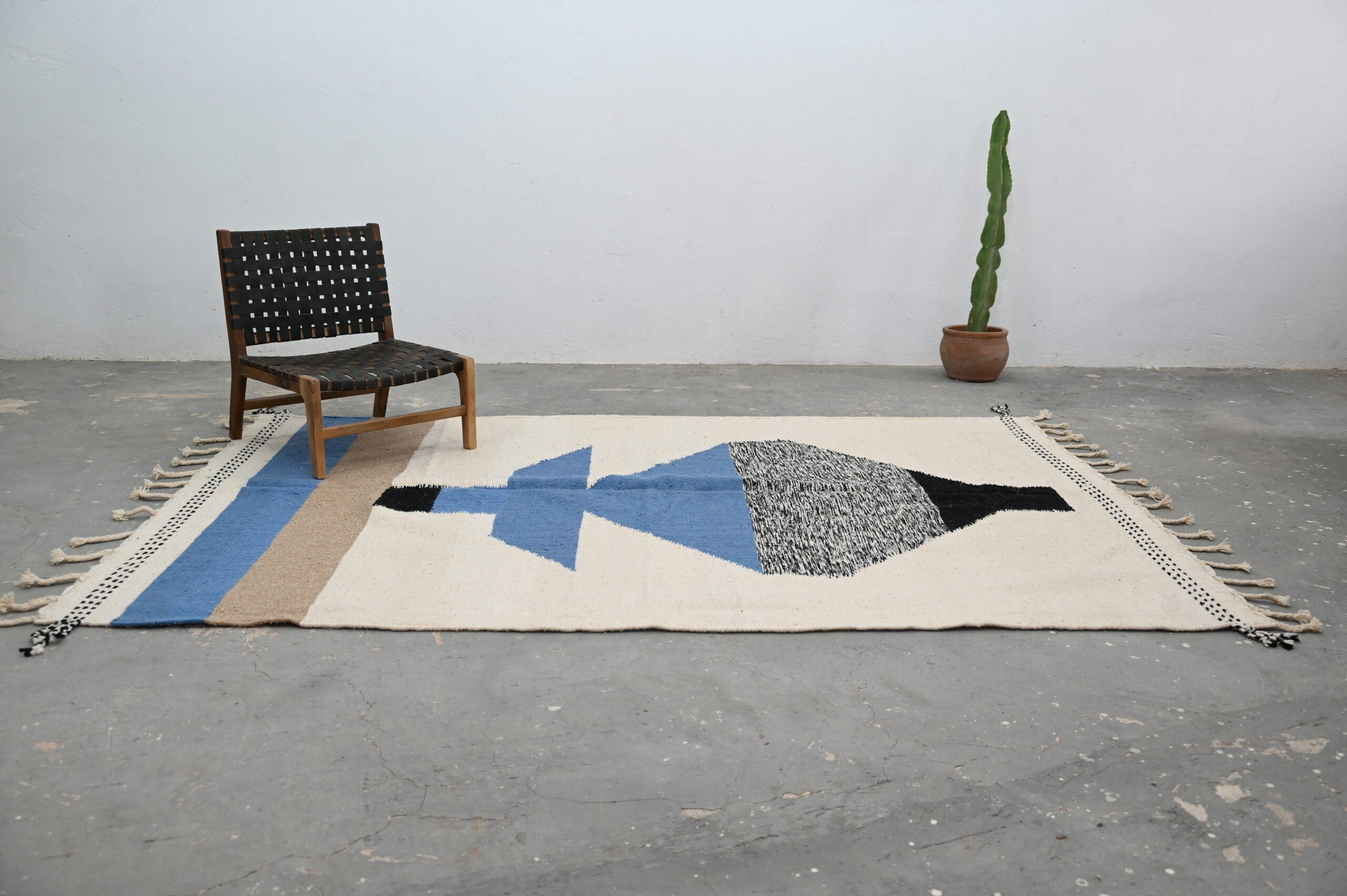 Handmade Moroccan Azilal Rug - 300x205 cm