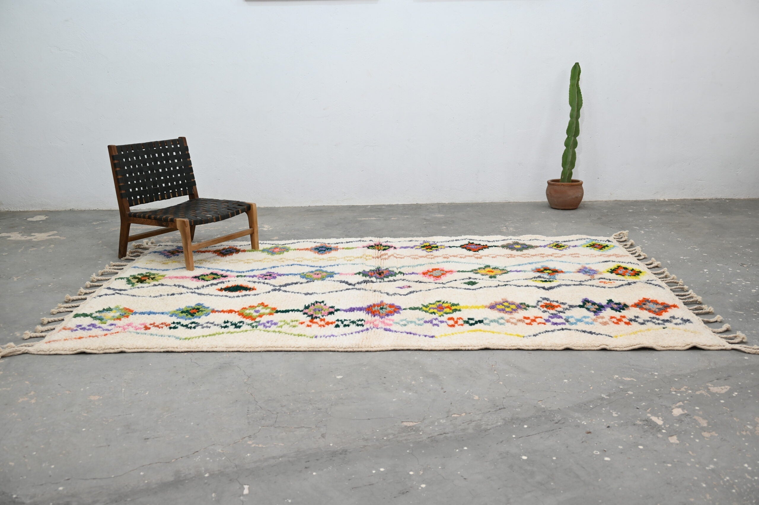 Handmade Moroccan Traditional Azilal Rug 315x194cm