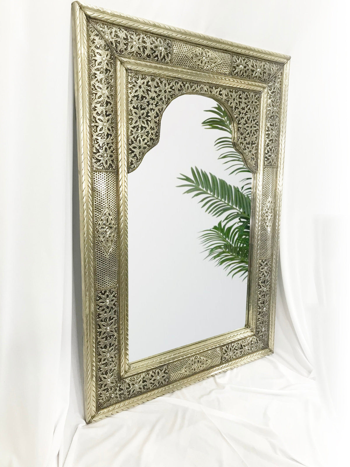 Large Arched Mirror - Silver Mirrors, photo 4 of 10