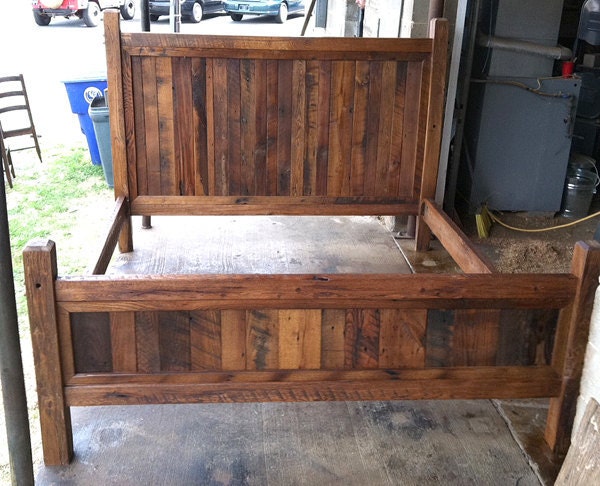 King Bed Frame, Bed Platform King, Wood Bed Posts, King Size Bed, Queen Bed Frame, Reclaimed Wood Bed Frame, Headboard King Bed, Rustic Bed