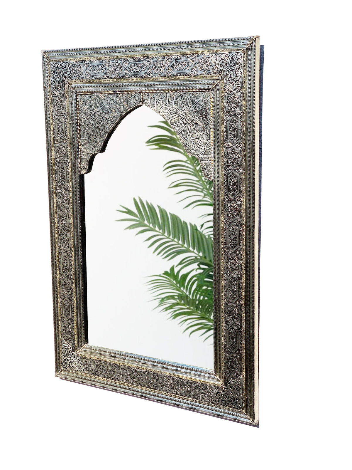 Moroccan Handmade Silver Wall Mirror with Engravings, photo 7 of 9