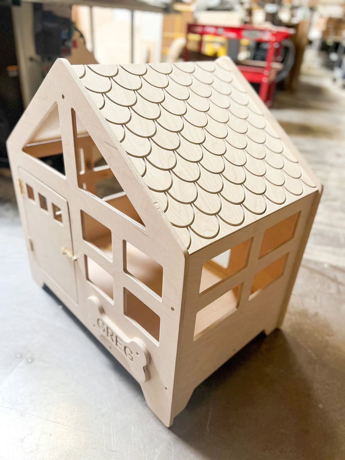 GREG- Traditional Dog House, photo 3 of 9