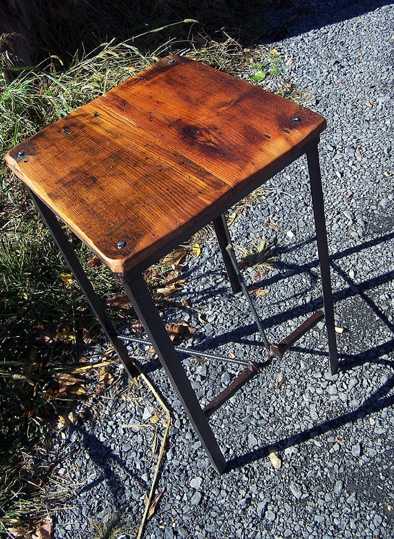 Backless bar tools counter height with metal legs - THE BRANDYWINE - Industrial rebar counter stools