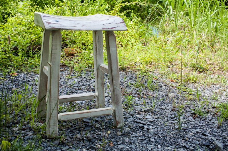 Counter Height Stool, Bar Stools, Live Edge Bar Stool, Farmhouse Stool, Backless Stool, Cottage Stool, Distressed Furniture, Wood Stool