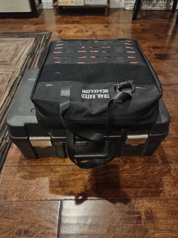 V2 inca4x4 tool briefcase & socket wrench organizer, photo 11 of 13