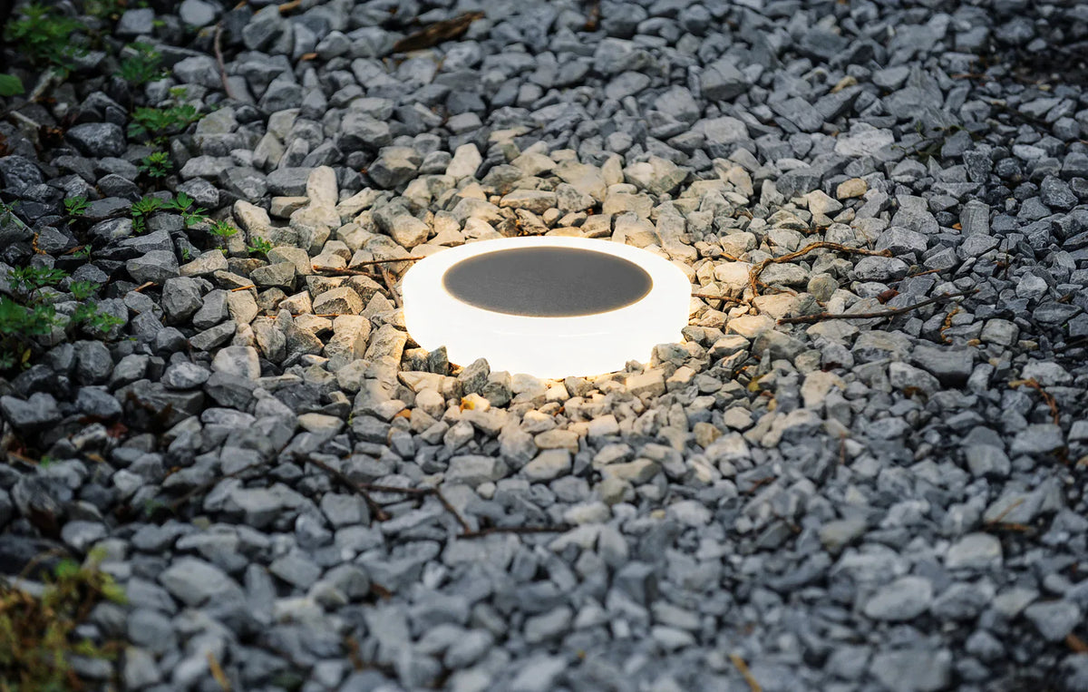 Halo Path & Surface Mount Hardscape Landscape Light, photo 6 of 7