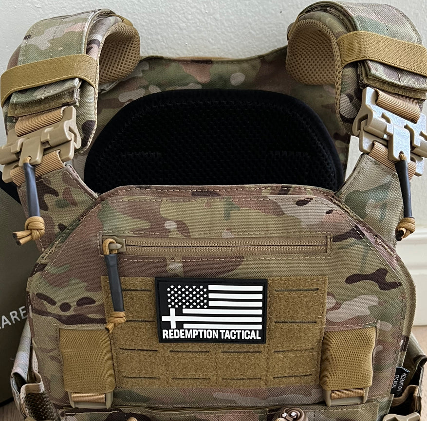 Redemption Tactical Crusader 2.0® l St. Michael FULL ARMOR KIT COMBO PACKAGE with Crusader 2.0 +IFAK Medical Kit + LEVEL IV  (2) 10x12 Front/Back Plates (2) 6x6 Side Plates (Level IV Ceramic), photo 16 of 27