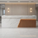Niven · Front Reception Desk