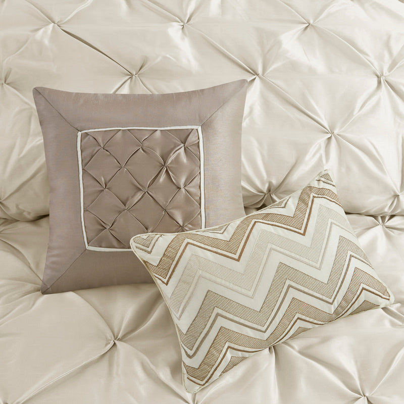 7 Piece Tufted Comforter Set Ivory Queen, photo 12 of 13