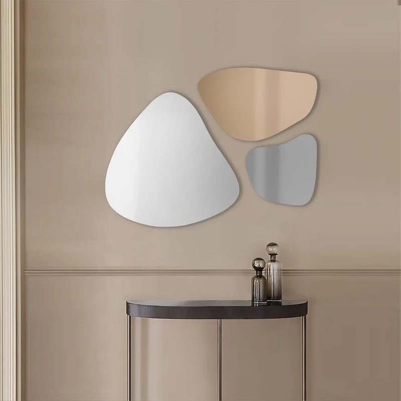 Tre Mirror