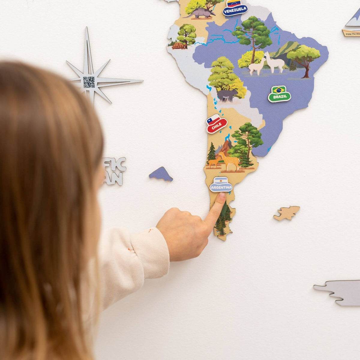 Animal World Map Indigo, photo 8 of 15