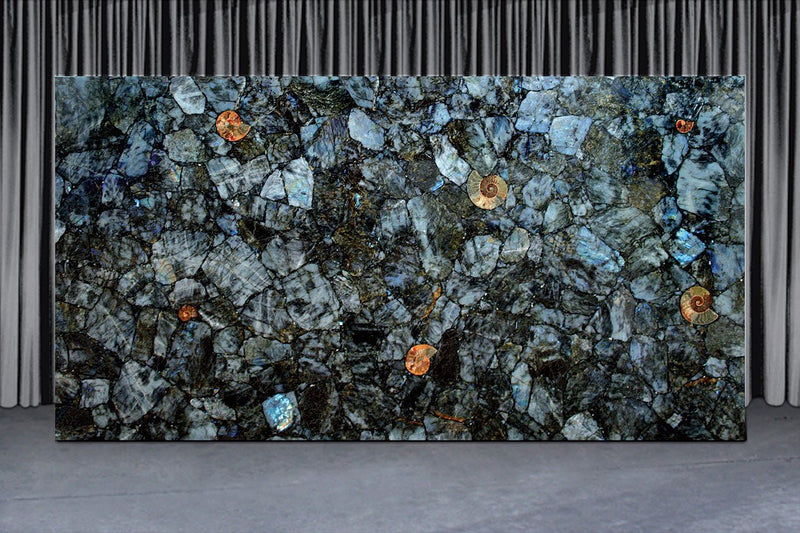 Labradorite Gemstone