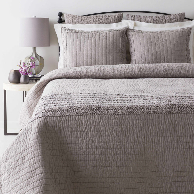 Cazma Light Gray Bedding