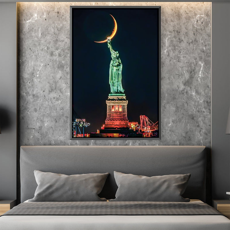 Liberty Crescent Canvas