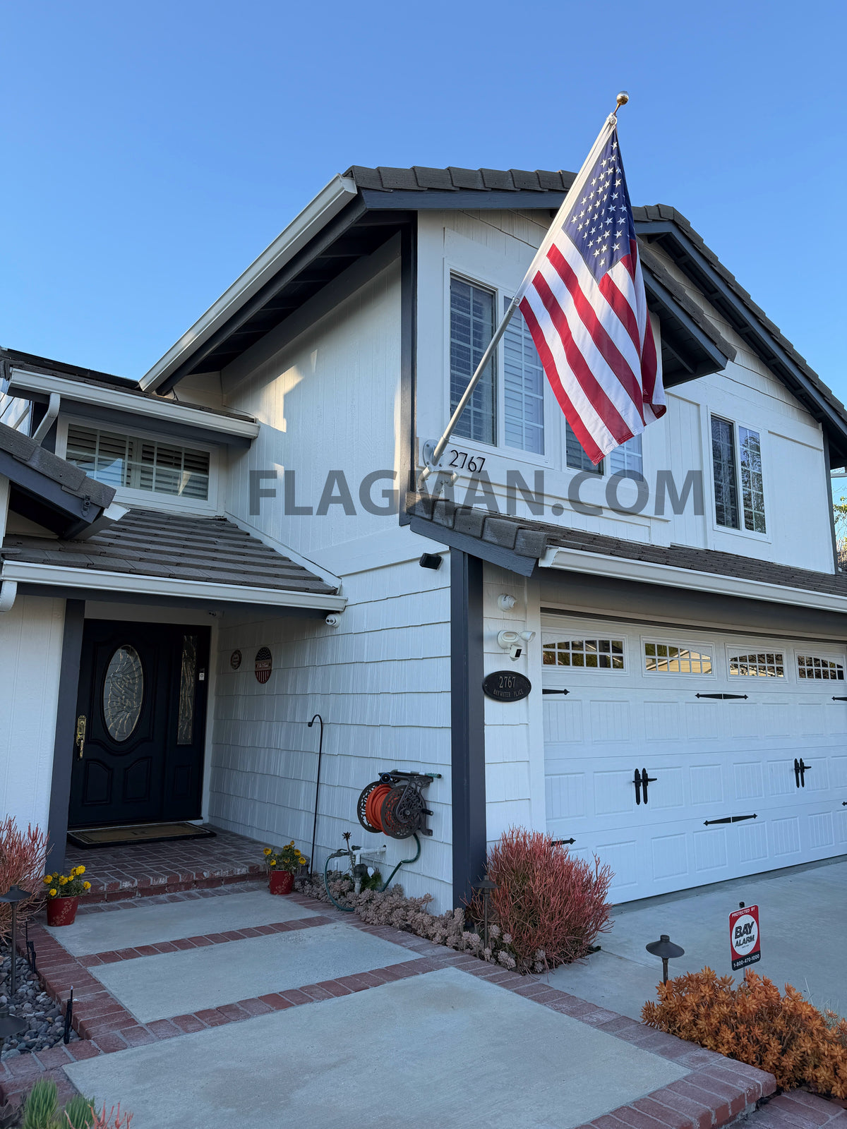 8' Non Tangle Outrigger Aluminum Flagpole Kit - Light Commercial Use, photo 2 of 5