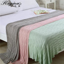 GobekUsa Bamboo Knitted Cooling Blanket - Queen Size