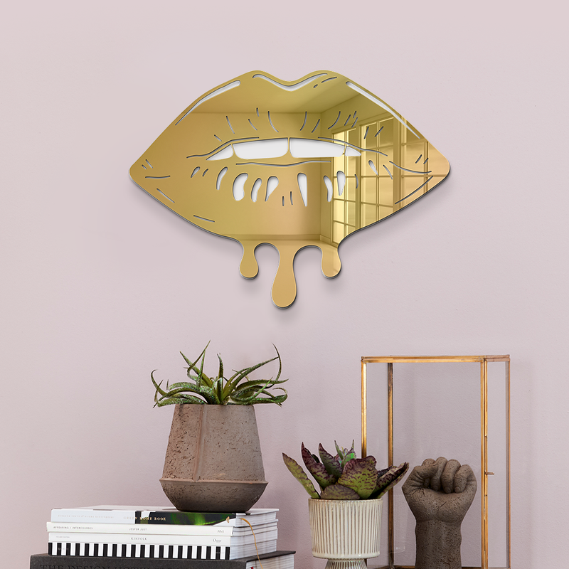 Melting Lips Mirror