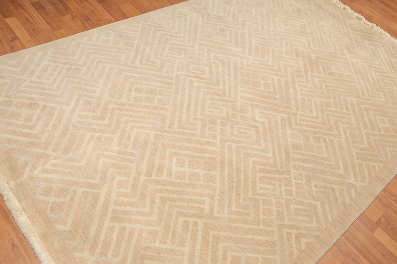 6' x 9' Hand Knotted Geometric Pattern 100% Wool Area rug Tan