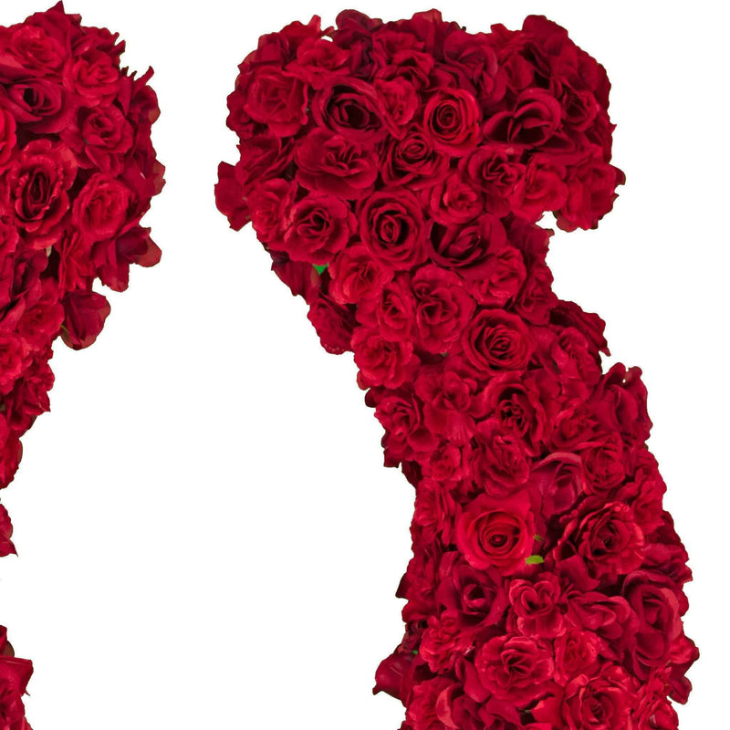 Lucky Rose Petal Horseshoe Centerpiece