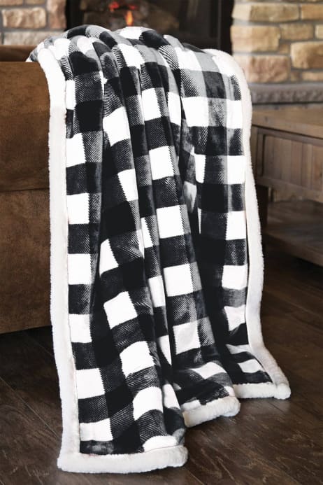 Lumberjack Plaid Plush Throw