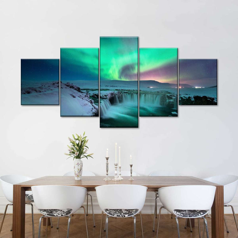 Green Aurora Borealis Wall Art