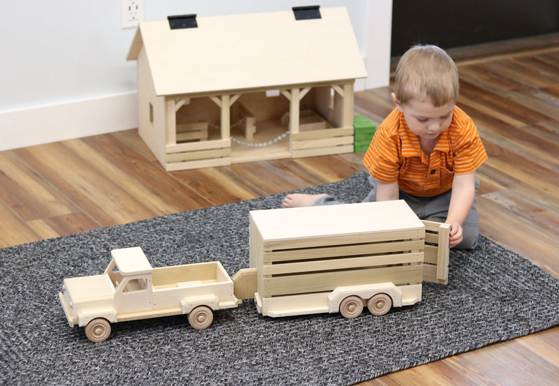 AmishToyBox.com Wooden Pickup & Horse Trailer Toy Set